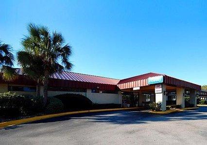 Rodeway Inn & Conference Center Ориндж Парк Екстериор снимка